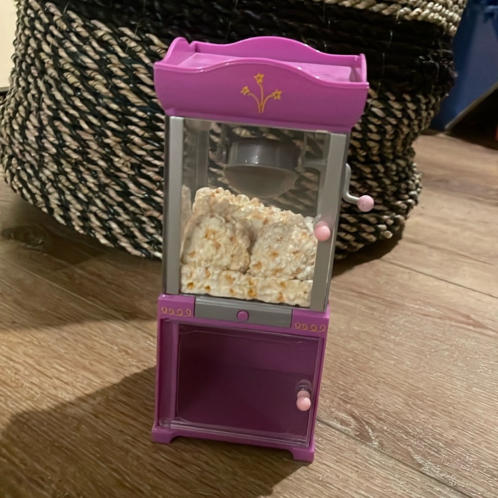 American Girl Popcorn Maker